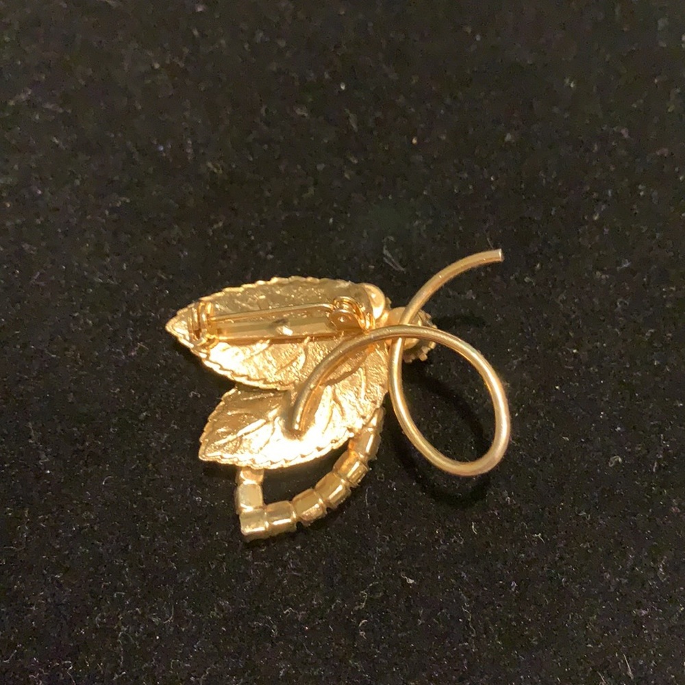 Vintage Brooch - Picture 2 of 3